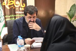 Read more about the article استاندار قم بر حمایت از خانواده زندانیان برای کاهش آسیب‌های اجتماعی تأکید کرد