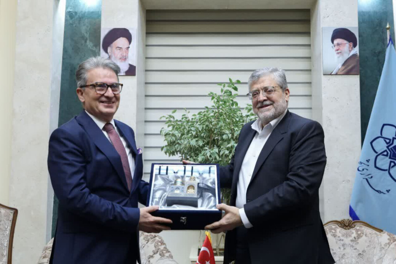 دیدار شهردار مشهد و سرکنسول ترکیه برای دیپلماسی شهری