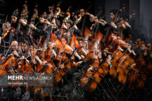 «آلبوم‌ها» از «تک آهنگ‌ها» سبقت گرفتند؛ میدان داری سلبریتی‌ها در پاییز